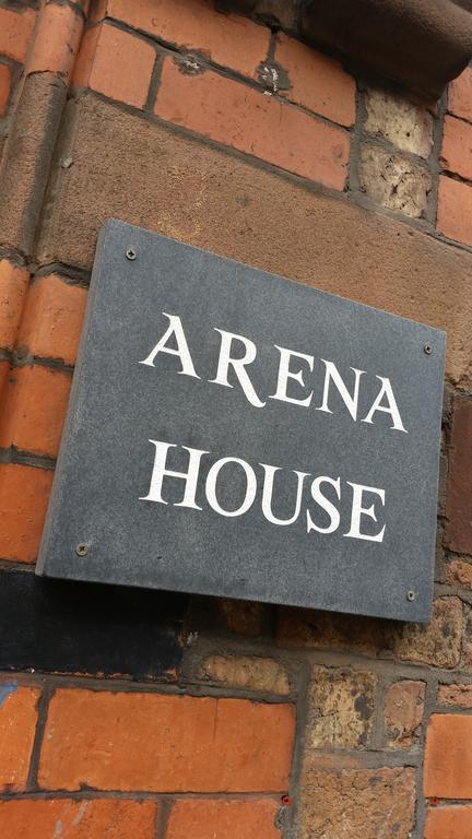 Arena House Liverpool Bagian luar foto