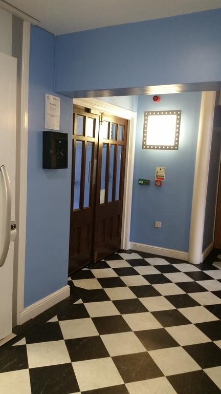 Arena House Liverpool Bagian luar foto