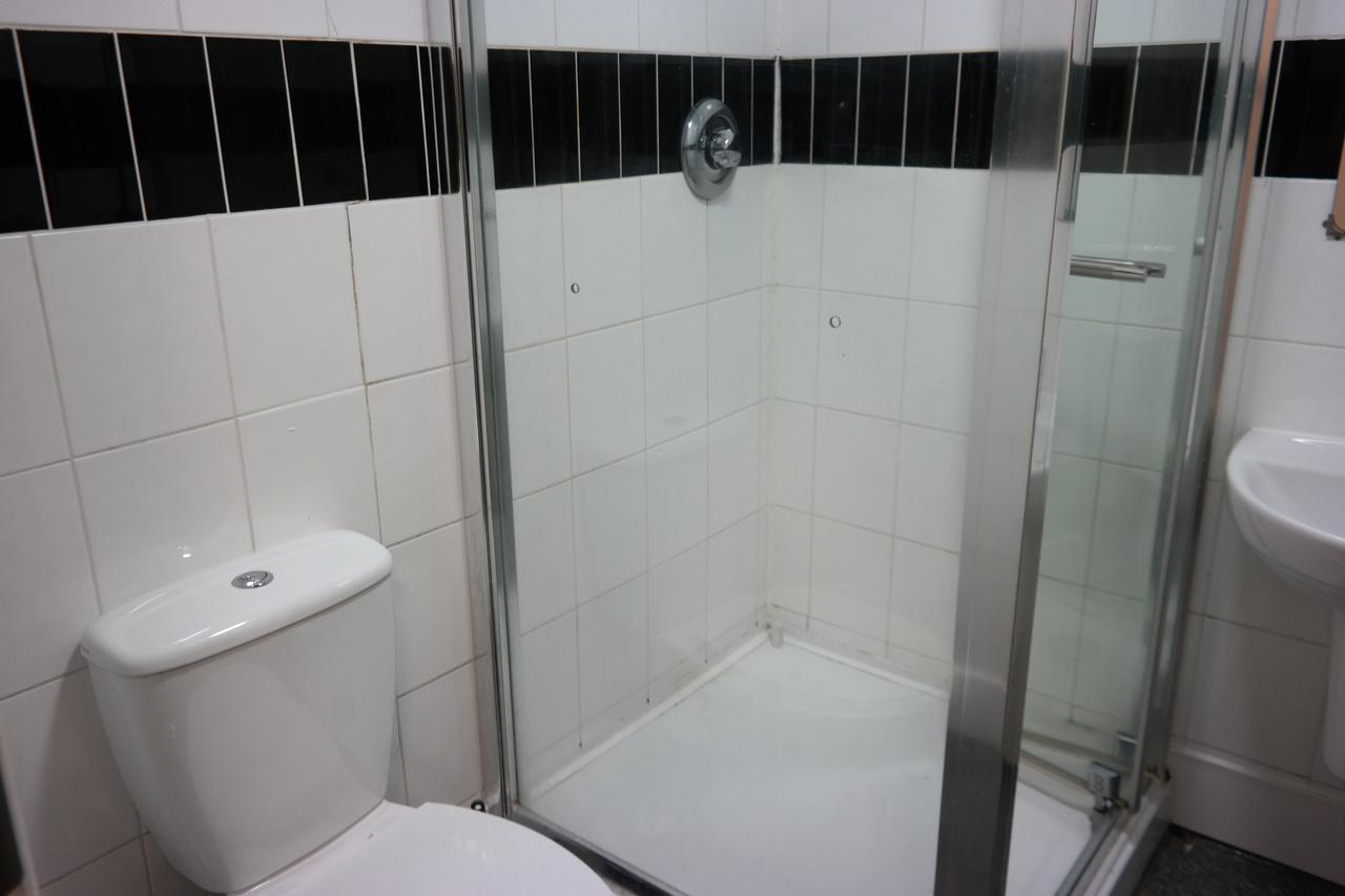 Arena House Liverpool Bagian luar foto